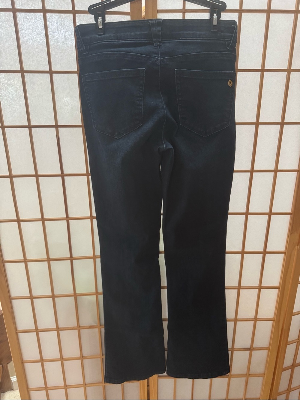 NWT Democracy Indigo Blue Ab Solution Mid Rise Itty Bitty Boot Jeans Size 4 - Picture 8 of 8